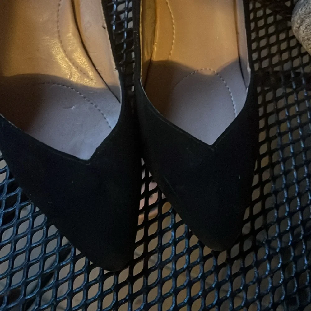 Elegant Black Kelly & Katie suede Women's Heels - Picture 4 of 6